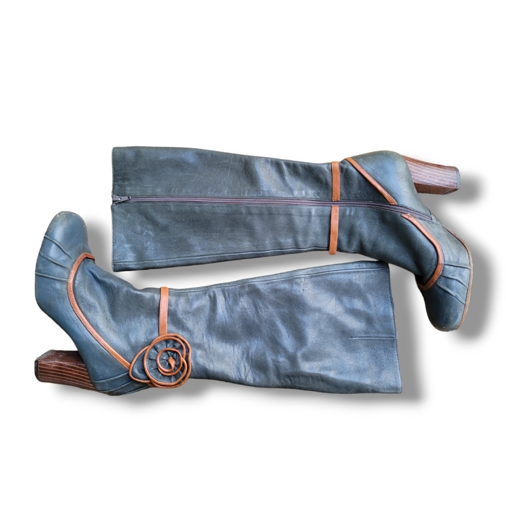 CHIE MIHARA Rosette Boots in Sage Green & Tan 39 - Picture 5 of 11